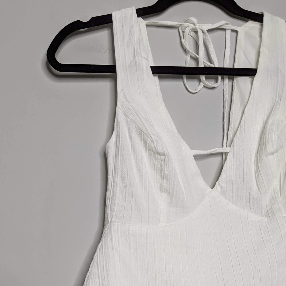 LULUS • By the Lake White Tiered Sleeveless Mini Dress Sz S - Picture 5 of 8